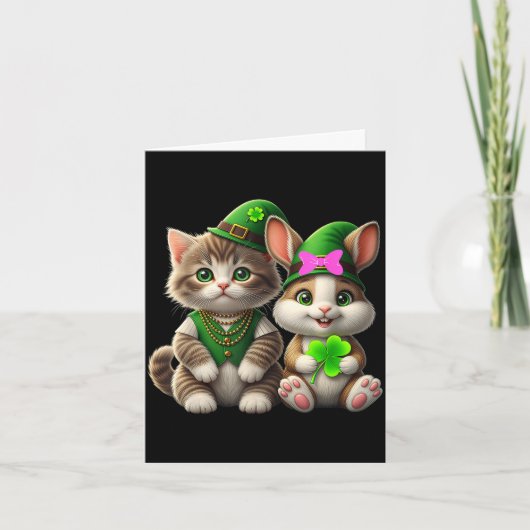Carte Joli tee-shirt de la Saint-Patrick chat et lapin e (Devant)