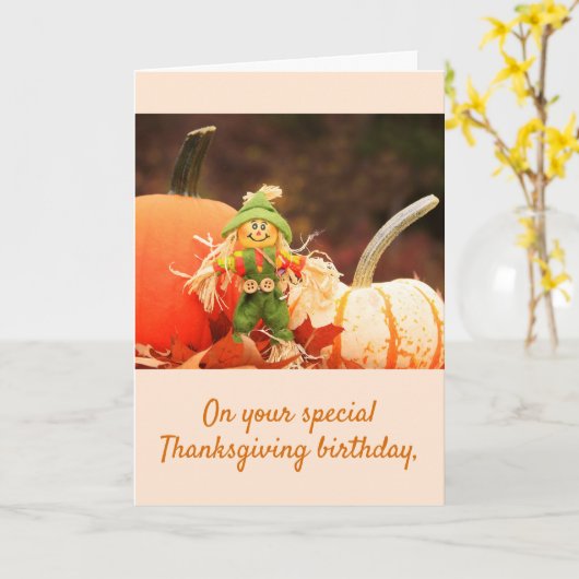 Carte Joli Thanksgiving Birthday Scarecrow (Fleur jaune)