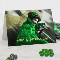 Jolie Fille Verte de la Saint-Patrick Vintage dans