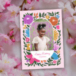 Carte Jolie florale colorée Arch Photo Girls Anniversair<br><div class="desc">Cette belle carte de voeux photo d'anniversaire présente un design floral dessiné à la main en magenta / fuchsia rose, orange, jaune doré, violet, bleu et vert sur un arrière - plan de couleur personnalisé (montré en rose clair). Le style du design floral est presque craie comme / pastels. Un...</div>