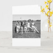 Carte Jolis golfeurs de fille, les années 1920 (Fleur jaune)