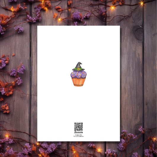 Carte Joyeuse fête des gâteaux d'Halloween violets