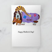Carte Joyeuse fête des Mères ! Basset Hound endormi (Intérieur)