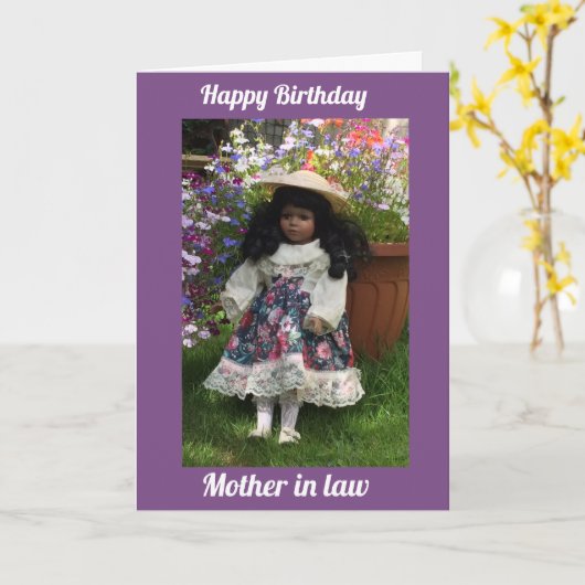 Carte Joyeuse mère d'anniversaire en droit Poupée noire  (Fleur jaune)