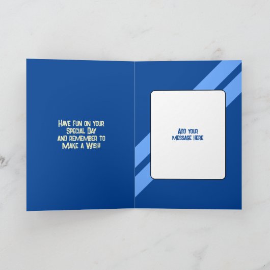 Carte Joyeux anniversaire à un neveu spécial bleu noir (Intérieur)