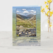 Carte Joyeux anniversaire avec un paysage de montagne (Fleur jaune)