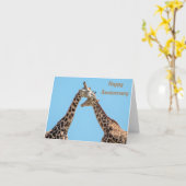 Carte Joyeux anniversaire | Couple de girafe romantique (Fleur jaune)
