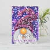 Carte Joyeux Anniversaire - Joyeux Gnome En Chants Casqu (Debout devant)