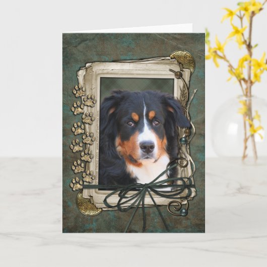 Carte Joyeux anniversaire - pattes en pierre - chien de (Fleur jaune)