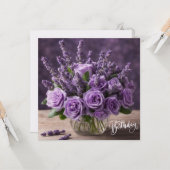 Carte Joyeux anniversaire Roses violets et fleurs de lav (Devant/Arrière en situation)