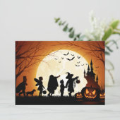 Carte Joyeux Halloween Silhouette enfants (Debout devant)