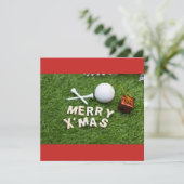 Carte Joyeux Noël au golfeur avec balle de golf et cadea (Debout devant)