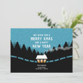 Carte Joyeux Noël bleu avec des pins rétro (Debout devant)