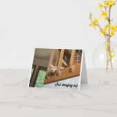 CARTE JOYEUX NOËL DU CHAT QUI TRAÎNE (Fleur jaune)