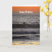 Carte Joyeux surfeur d'anniversaire au coucher du soleil (Fleur jaune)