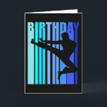 Carte Karate Birthday Mens Kids Boys Retro Vintage<br><div class="desc">Ces vêtements karaté pour hommes et garçons sont super cool. Doté d'une silhouette sportive d'un homme ou d'un garçon jouant au football dans un graphisme design bleu rétro. Ils sont tendance, uniques, cool et mignons. Ces cadeaux sportifs pour hommes sont cool. Si vous aimez les articles rétro pour votre fils...</div>