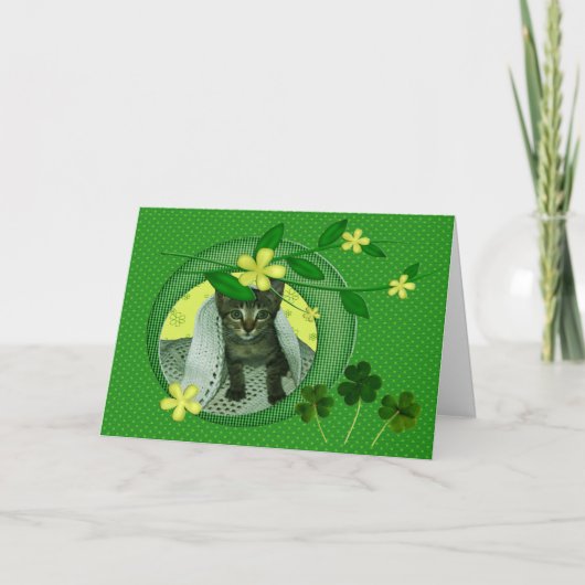 Carte Kitten, Fleurs, Shamrock & Pois verts (Devant)