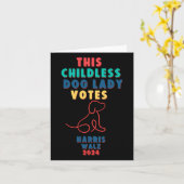 Carte La Dame des Chiens Sans Enfant Vote Kamala - Harri (Fleur jaune)