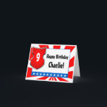 Carte La fête d'anniversaire de guerrier de Ninja badine<br><div class="desc">Ayez les garçons orientés de parcours ou de ninja de combattant d'amusement ou une partie d'anniversaire de enfant avec cette collection patriotique impactful impressionnante de fête d'anniversaire ! Accomplissez le bouclier rouge, la bannière étoilée blanche et bleue rouge et une sensation véritablement sportive. Grand pour les enfants sportifs à tout...</div>