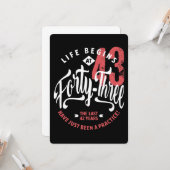 Carte La vie commence à 43 ans | 43e anniversaire (Devant/Arrière en situation)