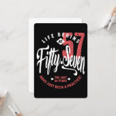 Carte La vie commence à 57 ans | 57e anniversaire (Devant/Arrière en situation)