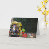 Carte L'ambulance arrive. (Fleur jaune)