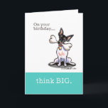 Carte L'anniversaire drôle de Rat terrier pensent grand<br><div class="desc">Salutation drôle d'anniversaire pour toute personne. Le chien mignon de Rat terrier tient un grand os dans cette conception originale et l'illustration par Andie de la -Laisse art.

Pour ajouter le texte fait sur commande,  cliquez sur la "personnaliser orange il !" boutonnez,  puis choisissez le bouton "ajoutent textes".</div>