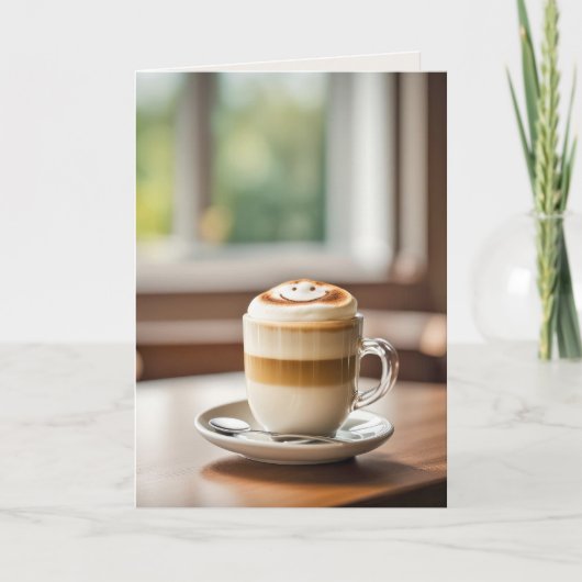 Carte Latte souriante pour anniversaire (Devant)