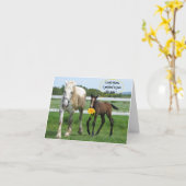Carte Le jour de mère chevalin (Fleur jaune)