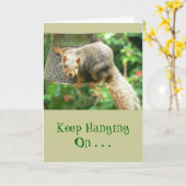 Carte L'écureuil s'accrochant à Birdfeeder, "continuent (Fleur jaune)