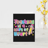 Carte L'Enseignement Est Une Oeuvre De Coeur Crayon Bow  (Fleur jaune)