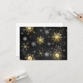 Carte Les flocons dorés de Noël sur l'Arrière - plan noi (Devant/Arrière en situation)