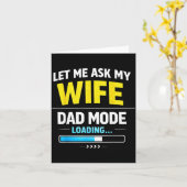 Carte Let Me Ask My Wife Funny Retro Dad Father Husband  (Fleur jaune)