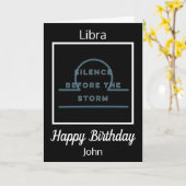 Carte Libra Zodiac Citation amusante en noir et blanc An (Fleur jaune)