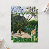 Carte Livre d'histoire Giraffe Anniversaire, (Devant/Arrière en situation)