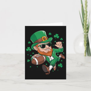 Carte Lutin jouant au football Jour de la Saint-Patrick