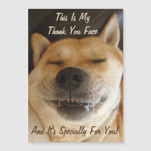 Carte Magnétique drôle akita japonaise avec joli sourire merci