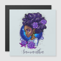 Élégante femme Afro Rose violette