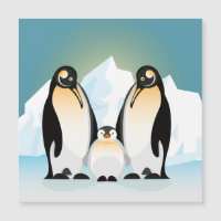 Famille Penguin contre les icebergs