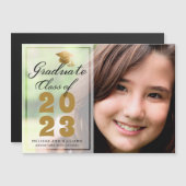 Carte Magnétique Photo moderne Gold Black Script 2023 Graduate Card (Devant / Derrière)