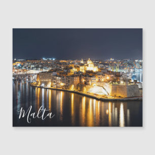 Carte Magnétique Vue de Trois villes à Malte la nuit