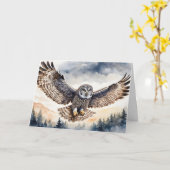 Carte Magnifique Chouette grise volant à travers le vide (Fleur jaune)