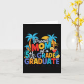 Carte Maman fière d'un diplômé de 5e année Élémentaire G (Fleur jaune)