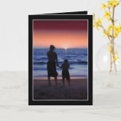 Carte Marche mère et fille sur la plage (Fleur jaune)