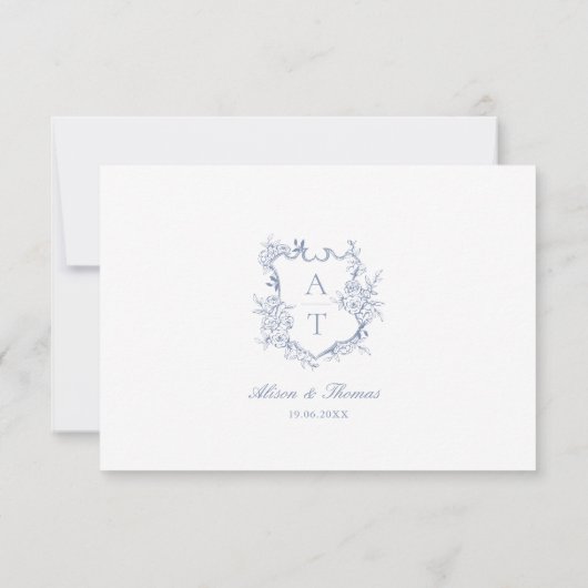 Carte mariage Dusty Blue Crest Monogram Détails (Dos)