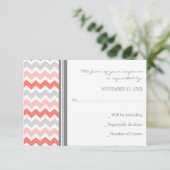 Carte Mariage RSVP Chevron Coral gris (Debout devant)