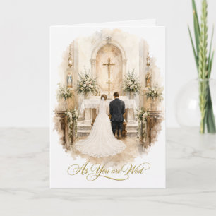 Carte Mariés agenouillés à l'autel de mariage