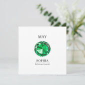 Carte May Emerald  Personalized Birthday Card (Debout devant)