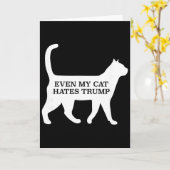 Carte Même mon chat déteste Trump (Fleur jaune)