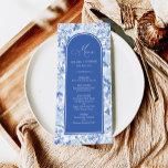 Carte Menu Blue White Chinoiserie Birds & Blooms<br><div class="desc">Ces belles cartes de menu ajouteront une touche parfaite à votre mariage / occasion spéciale. L'élégant design présente d'élégantes chinoiseries bleues et blanches,  des fleurs botaniques et des oiseaux,  accompagnées d'une typographie moderne.</div>